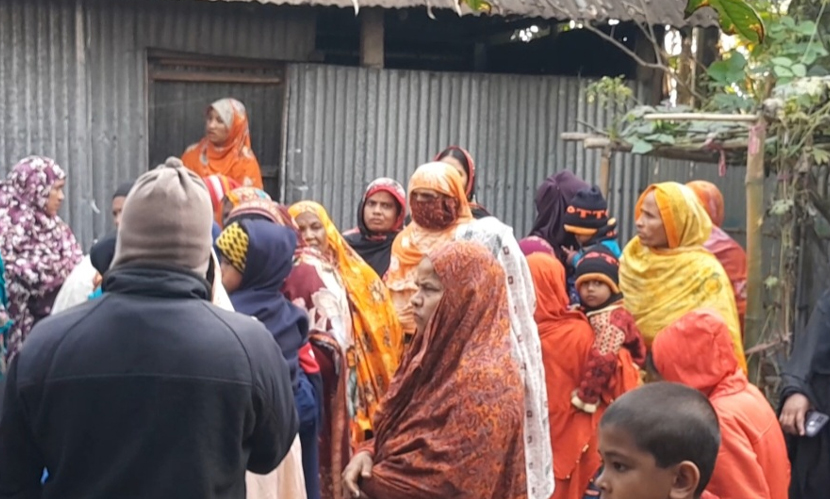 কুড়িগ্রামে গৃহবধূকে কুপিয়ে হত্যা, স্বামী নিখোঁজ