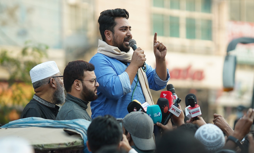 রাজনৈতিক সহাবস্থানের জায়গা সংকুচিত হচ্ছে: নাহিদ