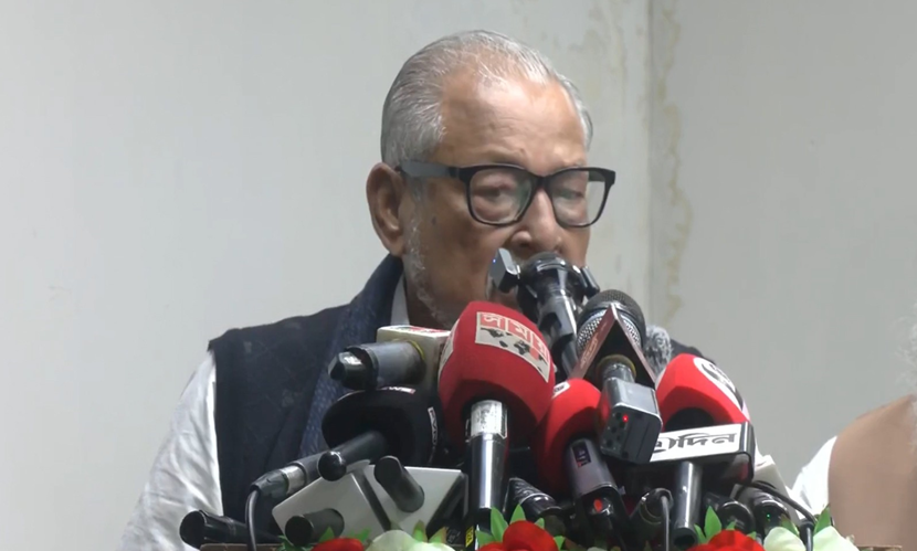 প্রয়োজনে আইন পরিবর্তন করে প্রবাসীদের মর্যাদা বাড়াতে হবে: নজরুল ইসলাম