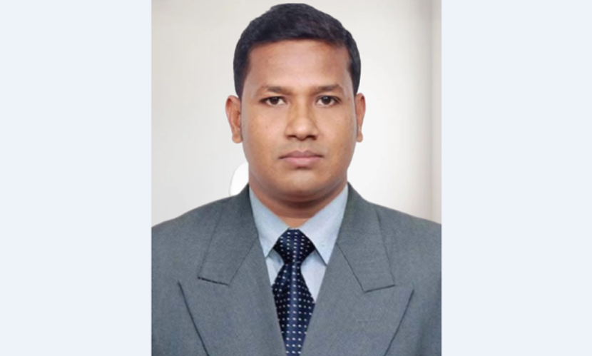 নোয়াখালীতে কাভার্ডভ্যানের ধাক্কায় ইনসুরেন্স কর্মকর্তা নিহত