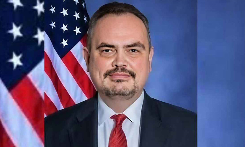 রাষ্ট্রপতির কাছে নতুন মা‌র্কিন রাষ্ট্রদূতের পরিচয়পত্র পেশ