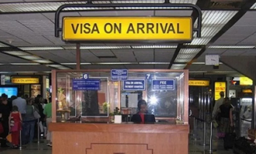 বাংলাদেশে অন অ্যারাইভাল ভিসা পুনরায় চালু