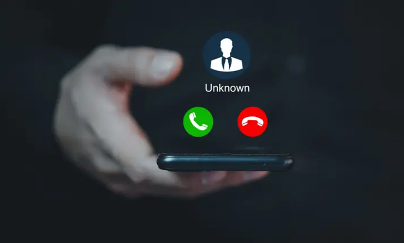 হোয়াটসঅ্যাপে +৯২ বা +৬২ থেকে ফোন, রিসিভ করলেই বিপদ!