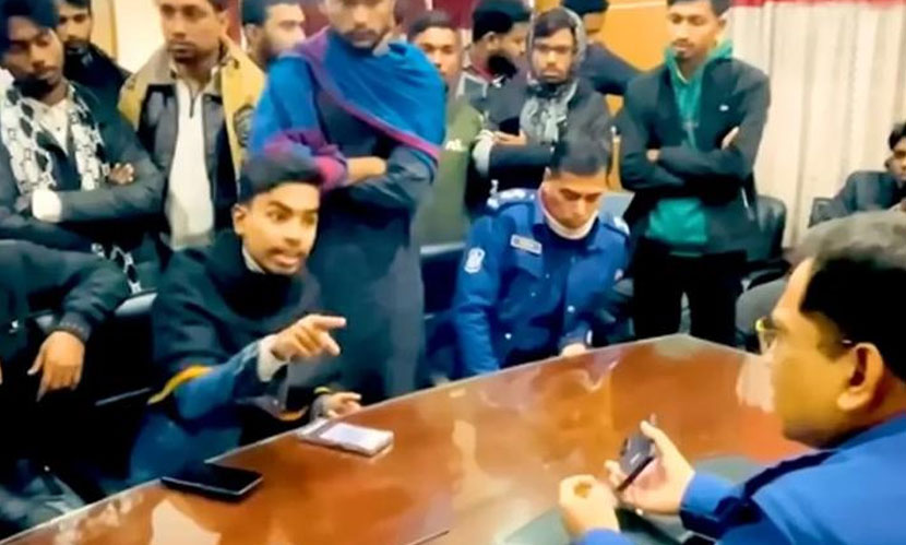 ওসিকে হুমকি দেওয়ায় বৈষম্যবিরোধী নেতা মাহদী হাসান গ্রেফতার