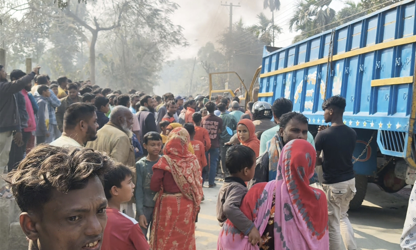 কুড়িগ্রামে ট্রাকচাপায় সাবেক সেনা সদস্য নিহত