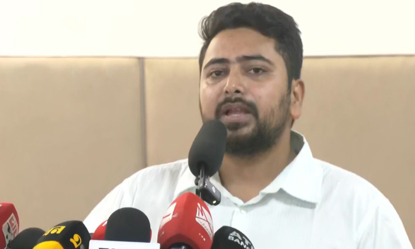 নির্বাচনি প্রস্তুতিতে বিএনপি জোটের চেয়ে জামায়াত–এনসিপি এগিয়ে: নাহিদ