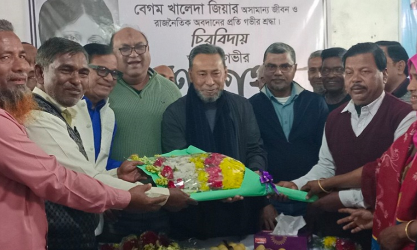 নীলফামারীতে ইউপি চেয়ারম্যানসহ ৯ জনপ্রতিনিধির বিএনপিতে যোগদান