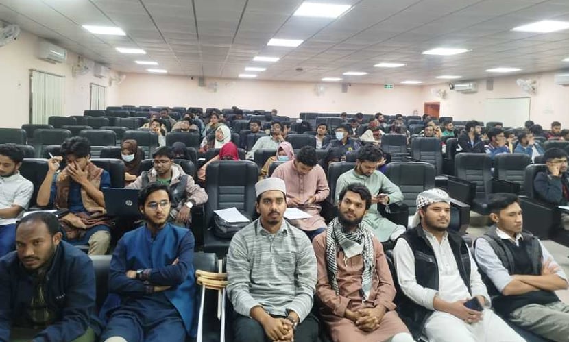 রাবিতে শিক্ষার্থীদের জন্য ‘এআই’ বিষয়ক কর্মশালা