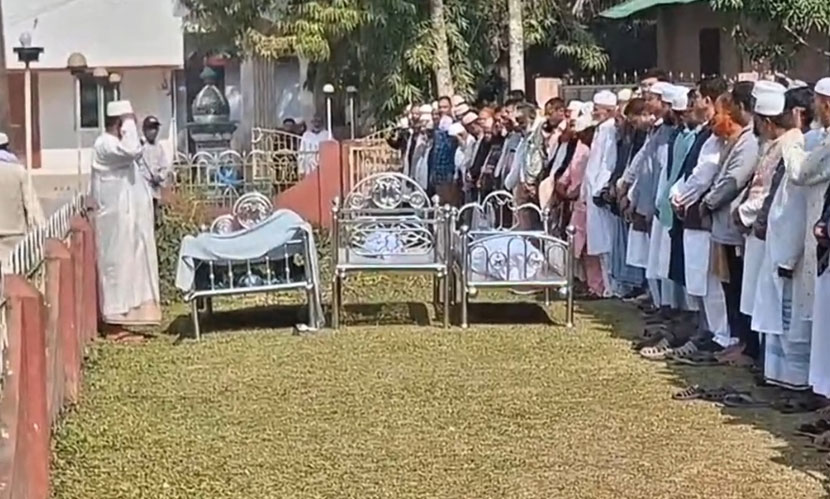 উত্তরা অগ্নিকাণ্ডে নিহত ৩ জনের গ্রামের বাড়িতে জানাজা ও দাফন সম্পন্ন