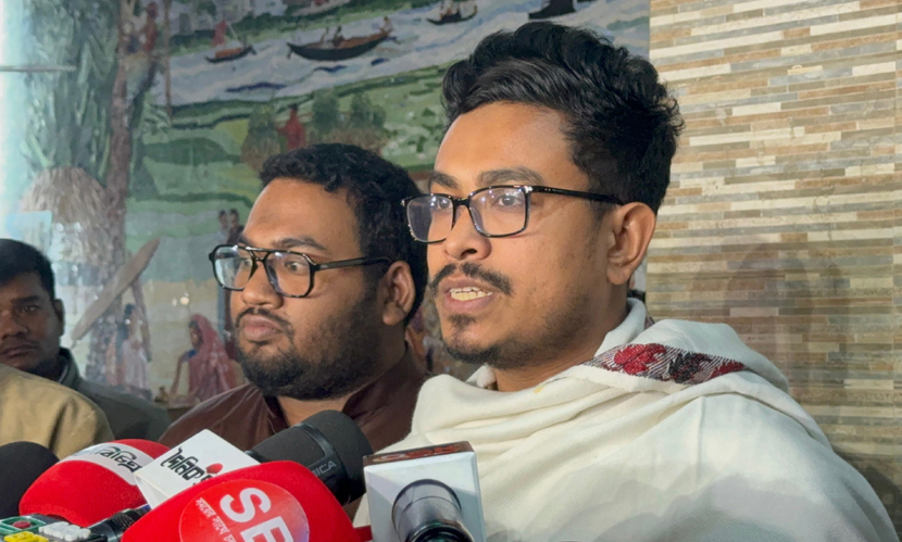 সাদিক কায়েমের হস্তক্ষেপে গতি ফিরছে বিশ্ববিদ্যালয় ছাত্র সংসদ নির্বাচনে