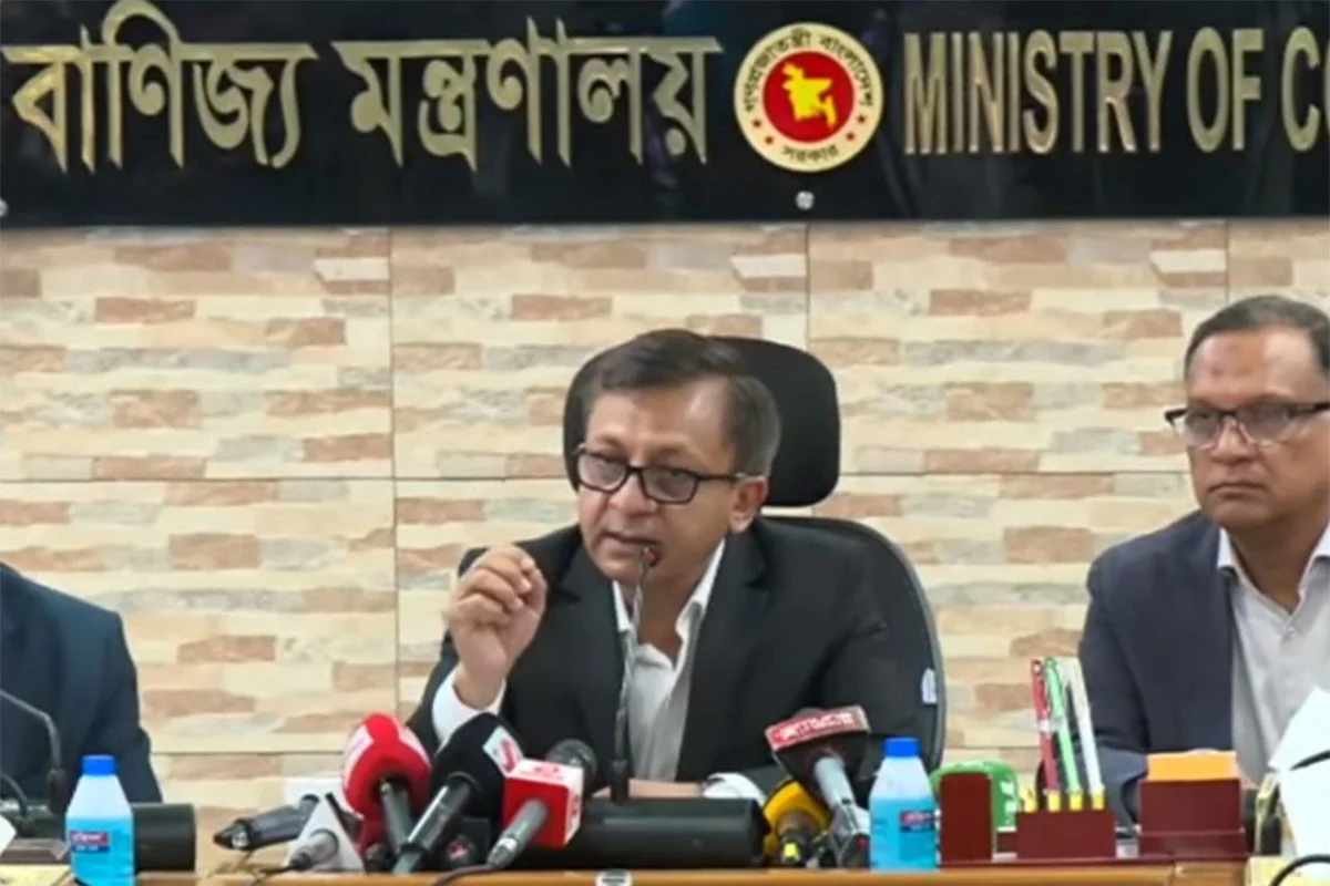 যুক্তরাষ্ট্রের সঙ্গে বাণিজ্য চুক্তি: পর্যালোচনা পর সিদ্ধান্ত নেওয়া হবে: বাণিজ্যমন্ত্রী