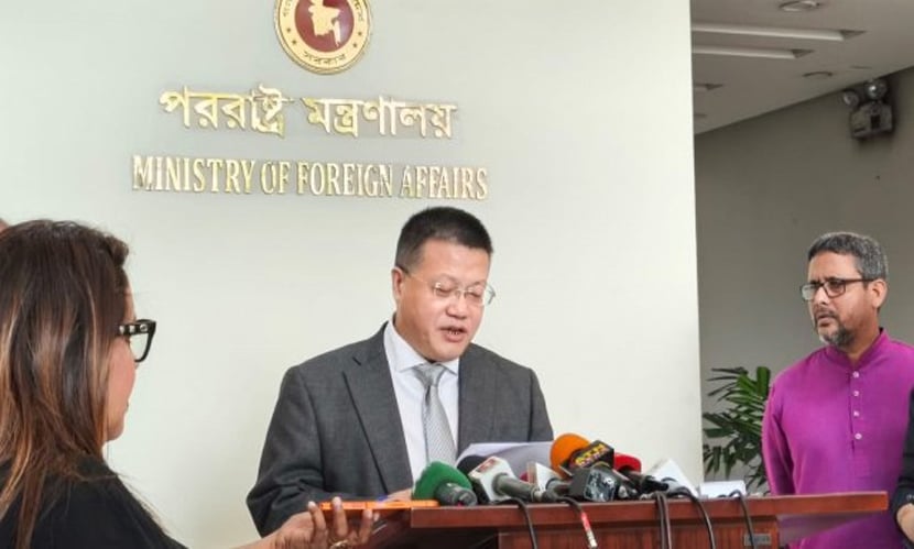 বাংলাদেশের সঙ্গে দ্বিপক্ষীয় সম্পর্কে তৃতীয় কারো হস্তক্ষেপ চায় না চীন: ইয়াও ওয়েন