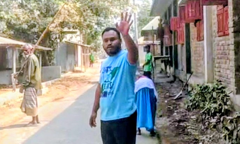 হিলিতে একাত্তর টিভির সাংবাদিক লাঞ্ছিত