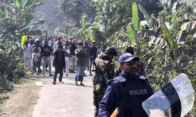ফরিদপুরে ২ উপজেলার সংঘর্ষে আহত ২০