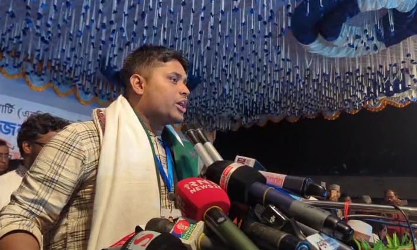 জাতীয় পার্টিকে আগামী ১২ ফেব্রুয়ারি দাফন করতে হবে: হাসনাত