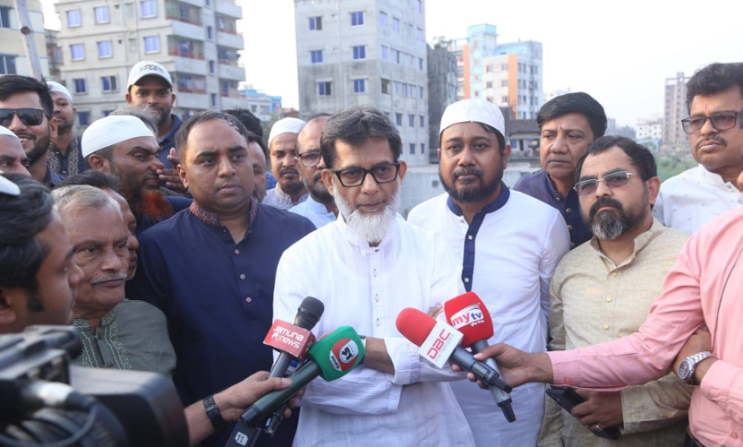 পরিবহণ খাতে শৃঙ্খলা ফেরাতে চাঁদাবাজদের আলটিমেটাম সড়ক প্রতিমন্ত্রীর