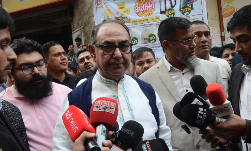 প্রশাসনের ঊর্ধ্বতন মহলে কারও কারও প্রতি দুর্বলতা দেখা গেছে: মির্জা আব্বাস