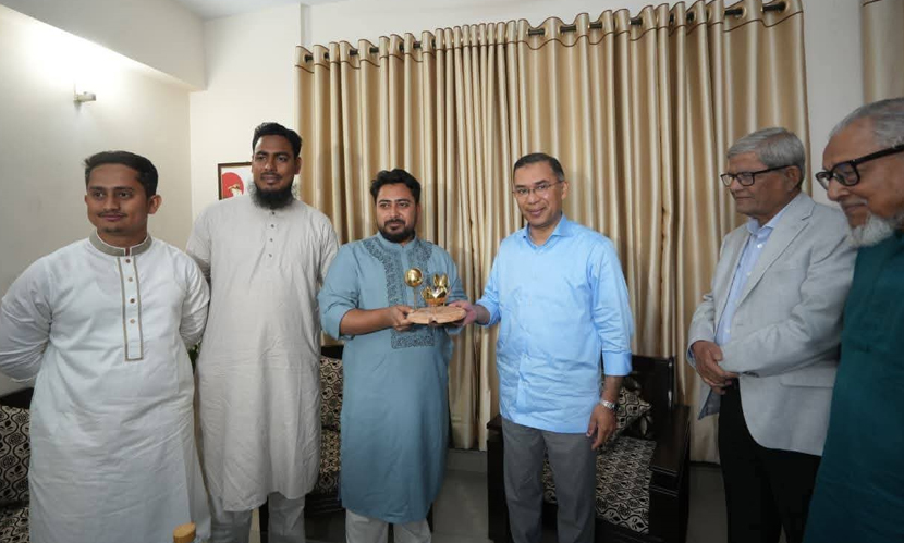 ‘তারেক রহমান-নাহিদ ইসলামের সাক্ষাৎ রাজনৈতিক সংস্কৃতিতে ইতিবাচক বার্তা’