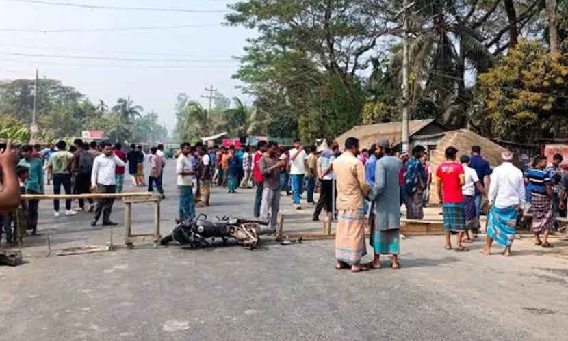 নোয়াখালীতে লরি চাপায় ব্যবসায়ী নিহত, আহত ২