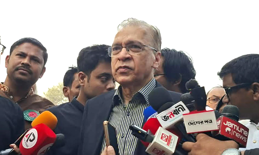 নতুন বাংলাদেশের স্বপ্ন বাস্তবায়নে দুর্নীতি ও ধর্মান্ধতাকে প্রতিহত করতে হবে: টিআইবি