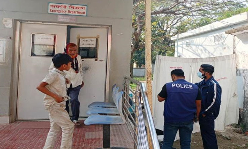 ট্রলারের ধাক্কায় ট্রলার ডুবি, জেলে নিহত, নিখোঁজ ১