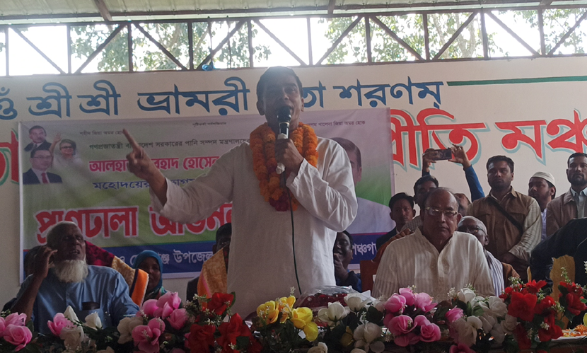 ধর্মান্ধ শক্তি যেন ফের পরাধীন করতে না পারে: ফরহাদ হোসেন