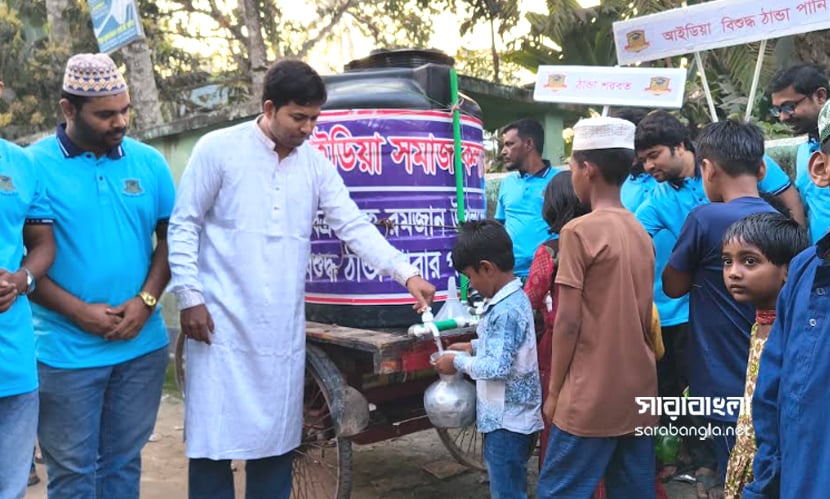 যশোরে ৮ বছর যাবত রমজানে তৃষ্ণার্তদের পাশে ‘আইডিয়া’