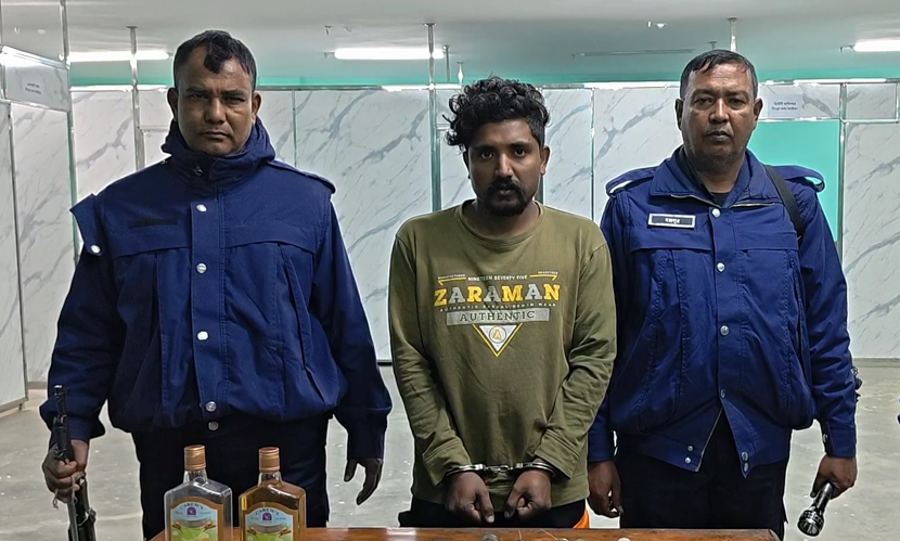 সিংড়ায় অবৈধ অস্ত্র তৈরির কারখানায় অভিযান, আটক ১