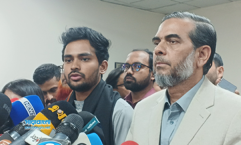 একটি দলকে বিশেষ সুবিধা দিচ্ছে ইসি: আসিফ মাহমুদ