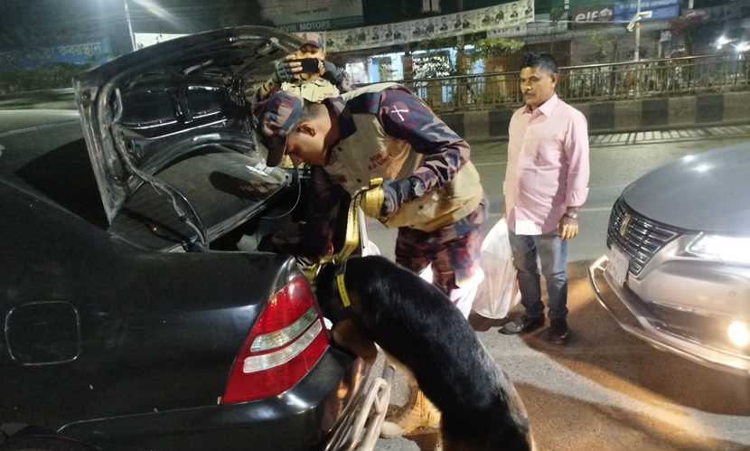 নির্বাচন ঘিরে রাজধানীতে বিজিবির ডগ স্কোয়াডে’র তল্লাশি