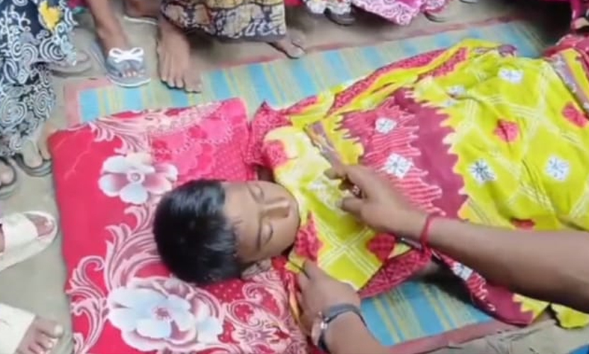 মুন্সীগঞ্জে ঘুড়ি নামাতে গিয়ে বিদ্যুতায়িত হয়ে শিশুর মৃত্যু