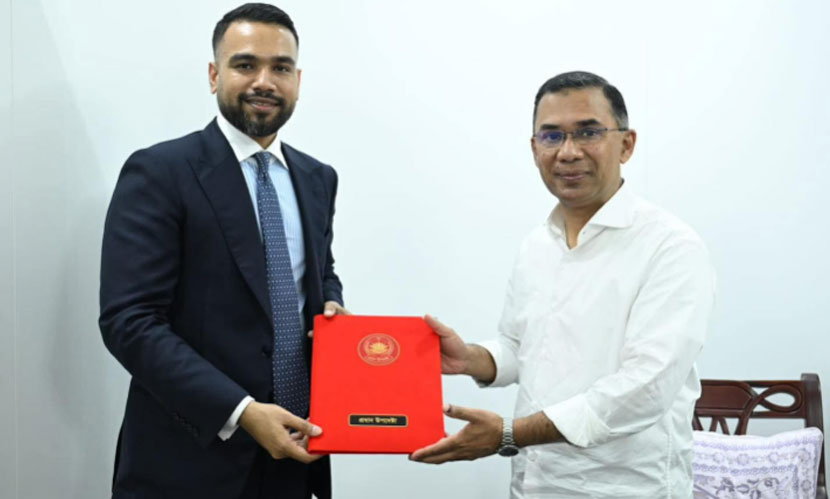 তারেক রহমানকে শুভেচ্ছা জানালেন প্রধান উপদেষ্টা