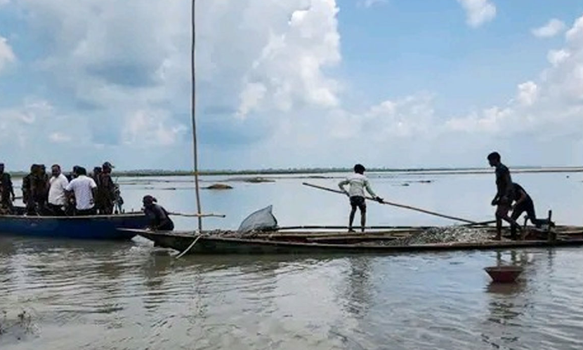 অবৈধ পাথর উত্তোলনের সংবাদ সংগ্রহে গিয়ে ২ সাংবাদিক হামলার শিকার