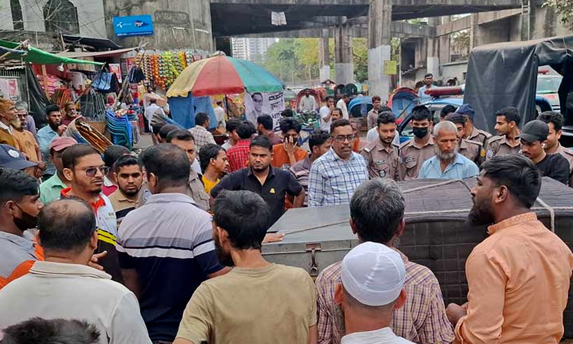 ৭ মার্চের ভাষণ বাজানোর ঘটনায় ঢাবি শিক্ষার্থীসহ আটক ২