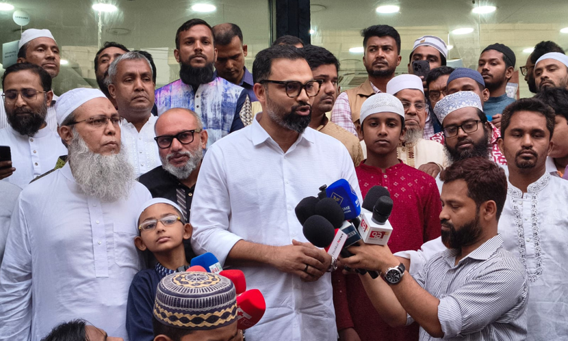 ৫ ওয়াক্ত নামাজ আদায়কারী ৩১৭ কিশোরকে আমিনুল হকের সাইকেল উপহার