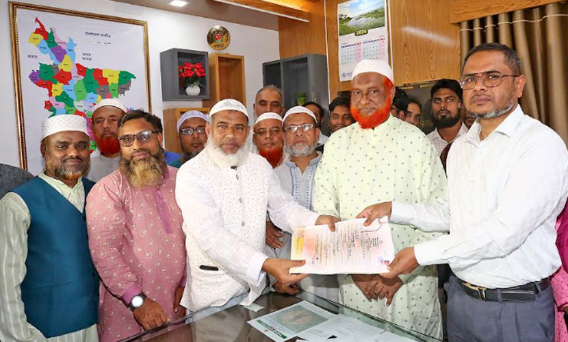 বগুড়া-৬: উপনির্বাচন বিএনপি-জামায়াত প্রার্থীর মনোনয়ন দাখিল