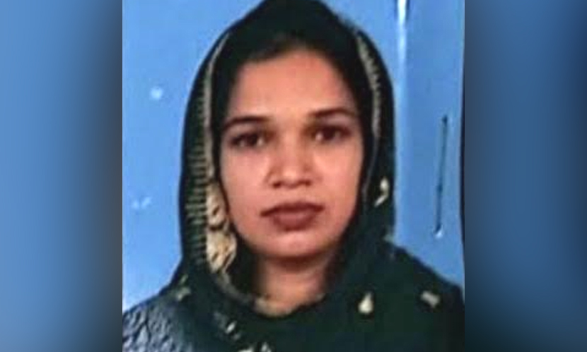 হাসপাতালে মেয়েকে রেখে নিখোঁজ মা