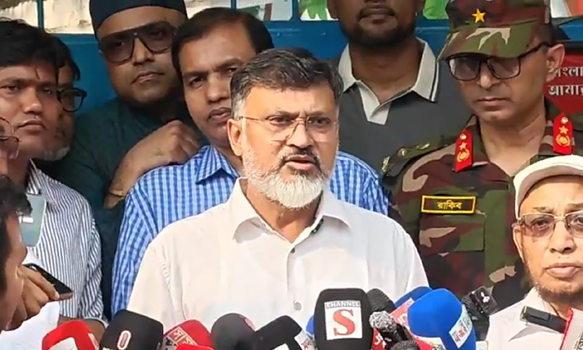 ‘উচ্ছেদ নয়, প্রধানমন্ত্রীর মেসেজ পৌঁছে দিতে এসেছি’