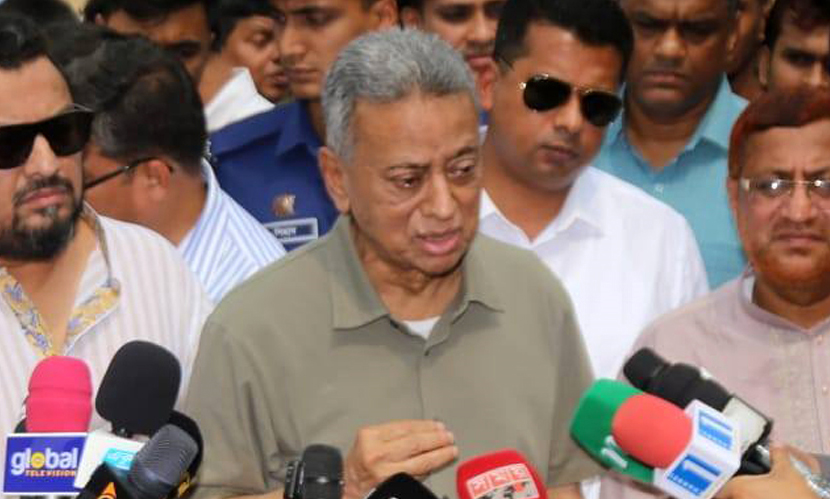অর্থনীতির খারাপ অবস্থার মধ্যেও সরকার কাজ করে যাচ্ছে: অর্থমন্ত্রী