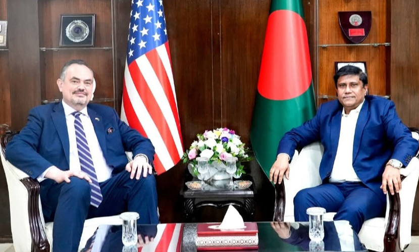 প্রতিরক্ষা উপদেষ্টার সঙ্গে যুক্তরাষ্ট্রের রাষ্ট্রদূতের সাক্ষাৎ