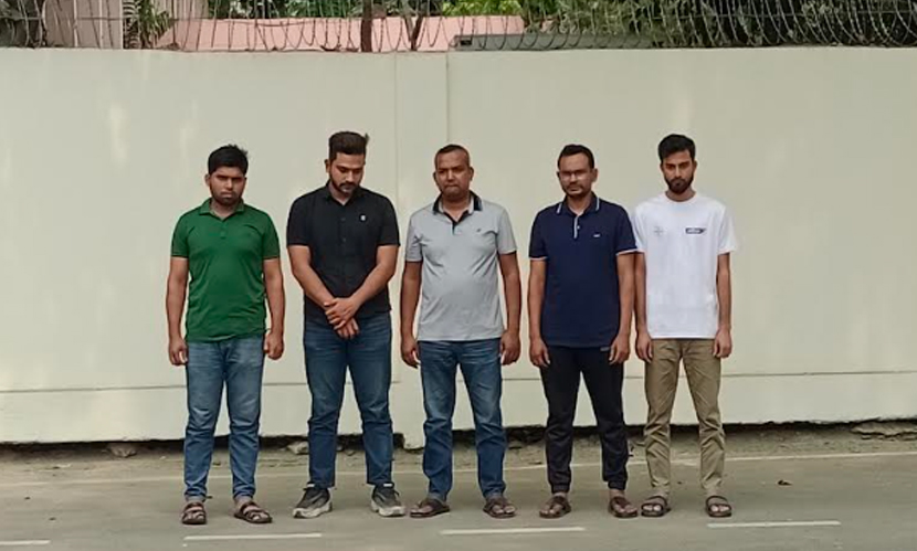 তুরস্কে রোগীদের জিম্মি করে টাকা হাতিয়ে নেওয়া চক্রের ৫ সদস্য গ্রেফতার