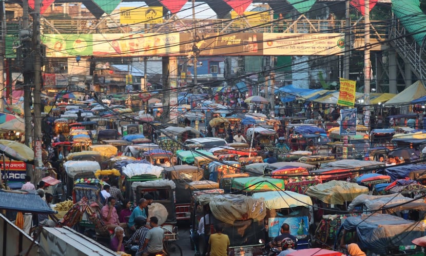 ইজিবাইক-অটোরিকশার জটে স্থবির রংপুর, নাকাল নগরবাসী