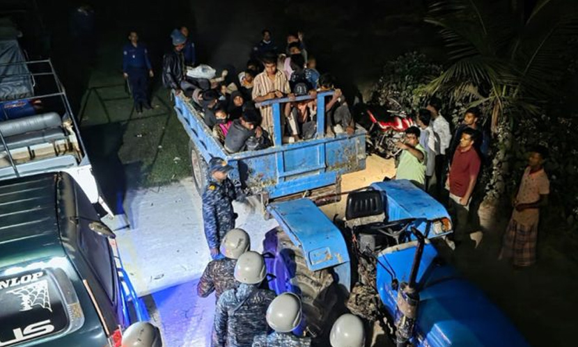 ভাসানচর থেকে পালিয়ে আসা ৩৭ রোহিঙ্গা আটক