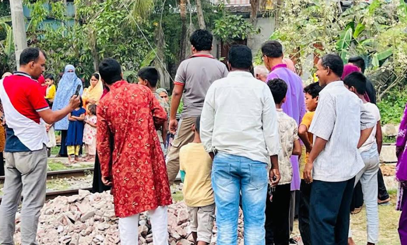 কুষ্টিয়ায় ট্রেনে কাটা পড়ে বাকপ্রতিবন্ধী তরুণীর মৃত্যু