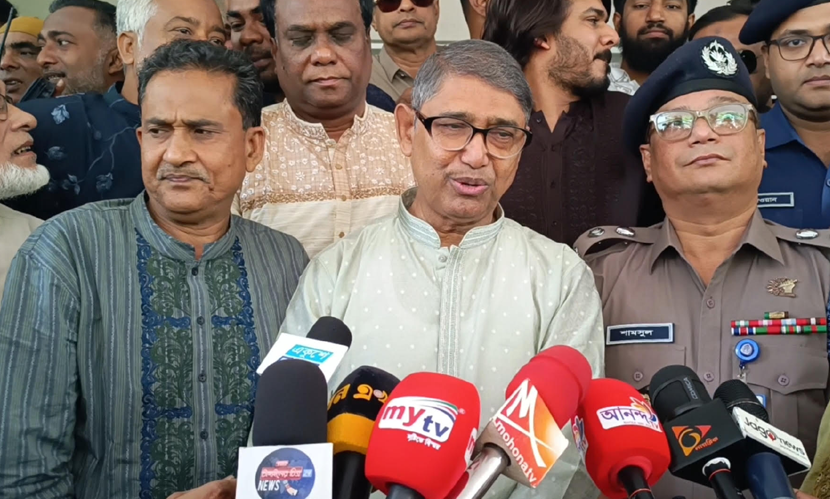 জুলাই আন্দোলনে শহিদ ও পঙ্গু ব্যক্তিদের নিয়ে কাজ করছে মুক্তিযুদ্ধ মন্ত্রণালয়