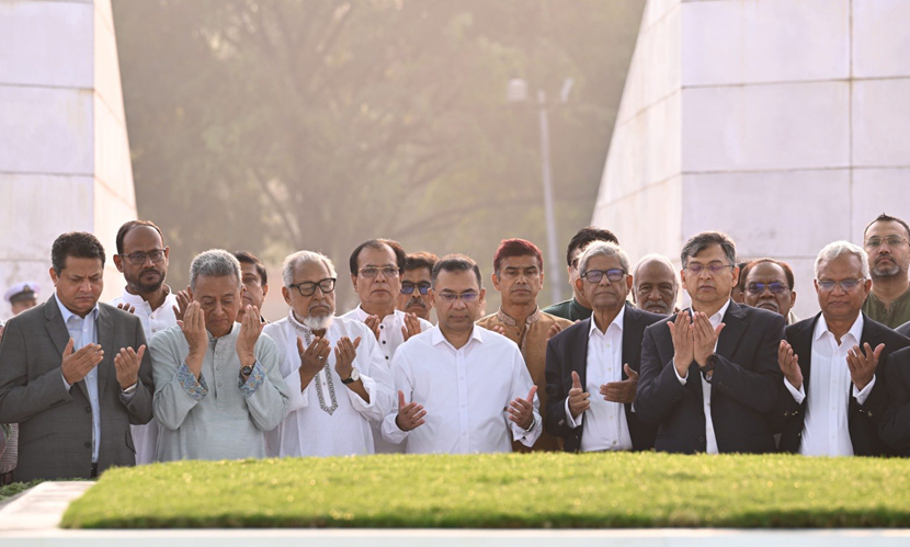 শহিদ জিয়ার সমাধিতে প্রধানমন্ত্রীর শ্রদ্ধা