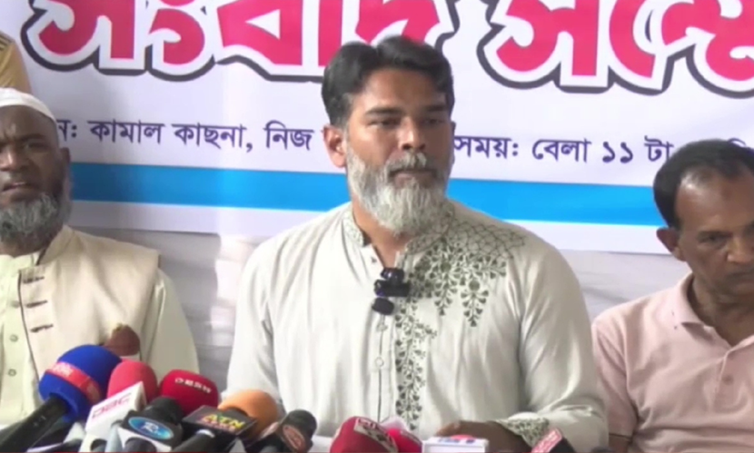 ‘আমি হামলায় উপস্থিত ছিলাম না, ঘটনার জন্য দুঃখ প্রকাশ করছি’