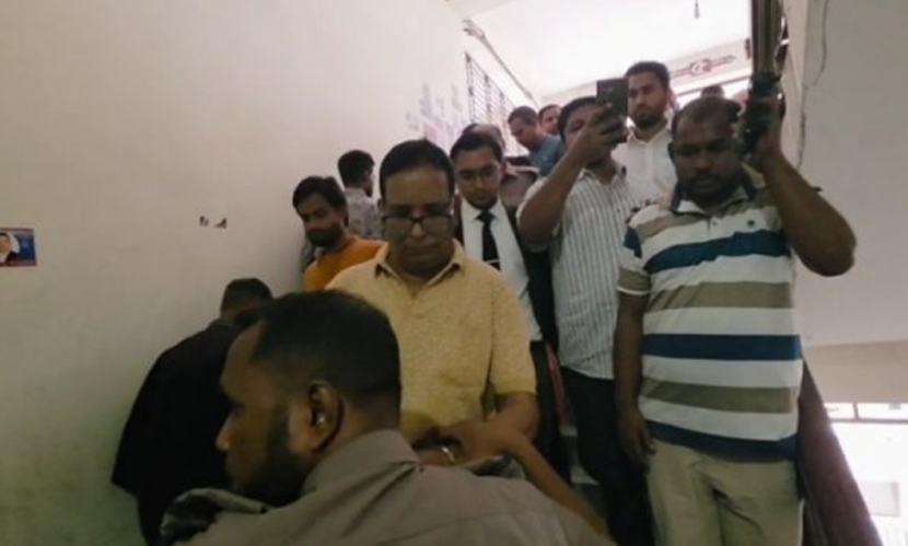 খালেদা জিয়ার গাড়িবহরে হামলা, সাবেক কাউন্সিলর আজাদ রিমান্ডে