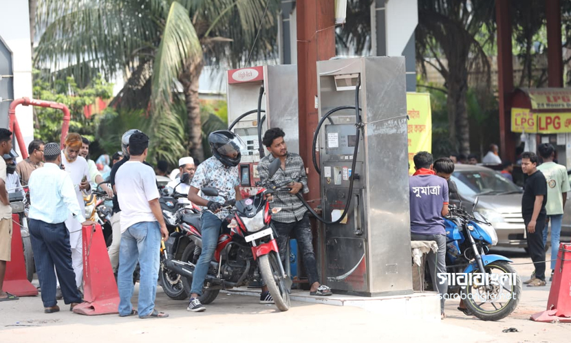 চট্টগ্রামে চালু ‘লাইভ ফুয়েল মনিটরিং সিস্টেম’, এক ক্লিকেই মিলবে পাম্পের তথ্য