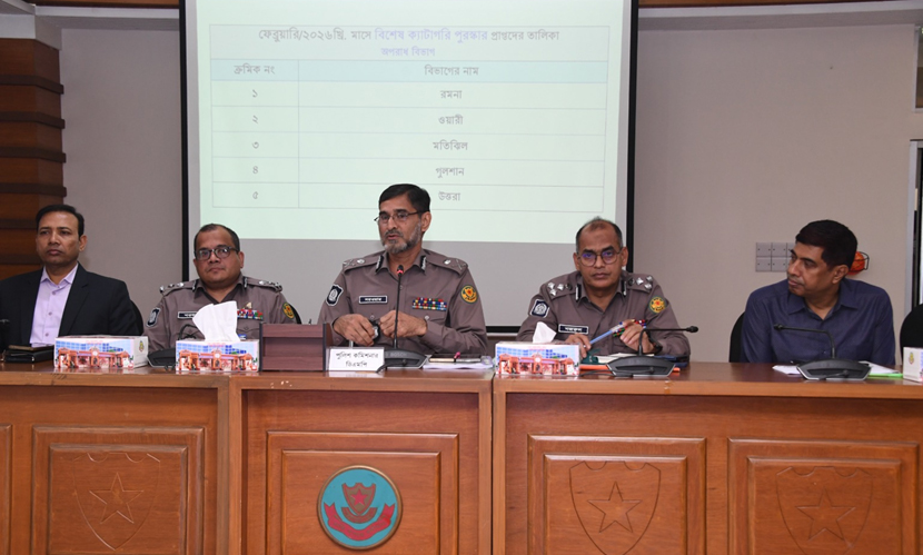 ঈদে নিরাপত্তায় অতিরিক্ত পুলিশ মোতায়েন করা হবে: ডিএমপি কমিশনার